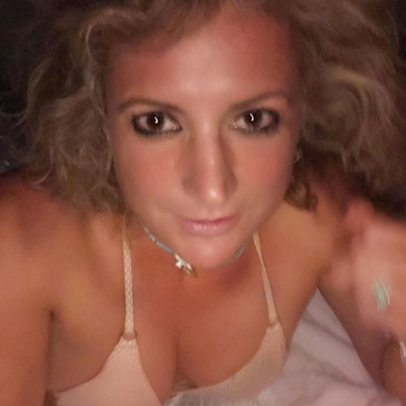 Meet your Posher, Regina - Picture 1 of 1